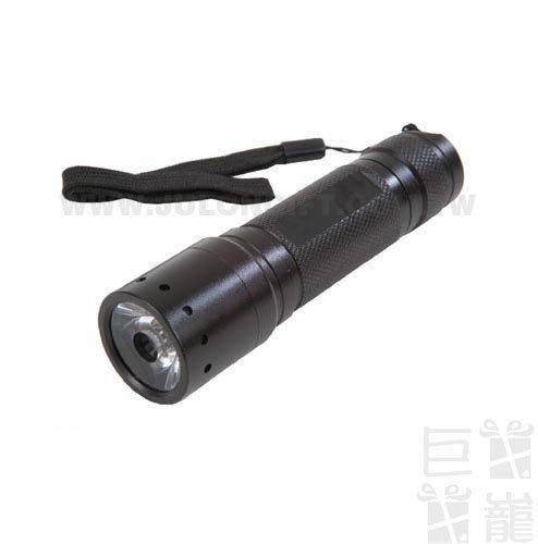 1W強光手電筒