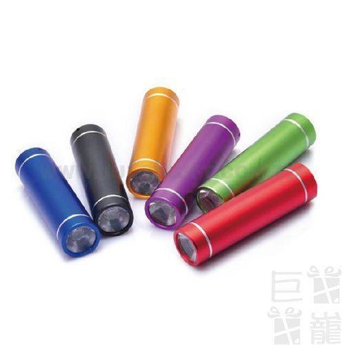 亮彩LED燈手電筒